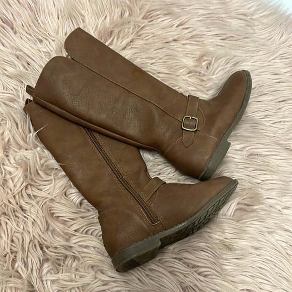 Girls Tall Boots - Picture 2 of 4